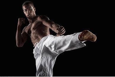 类宝可梦像素游戏《Coromon》移动端发售预告 11月8日发售